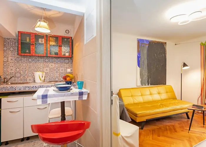 The Art Republic, Old Town Appartement